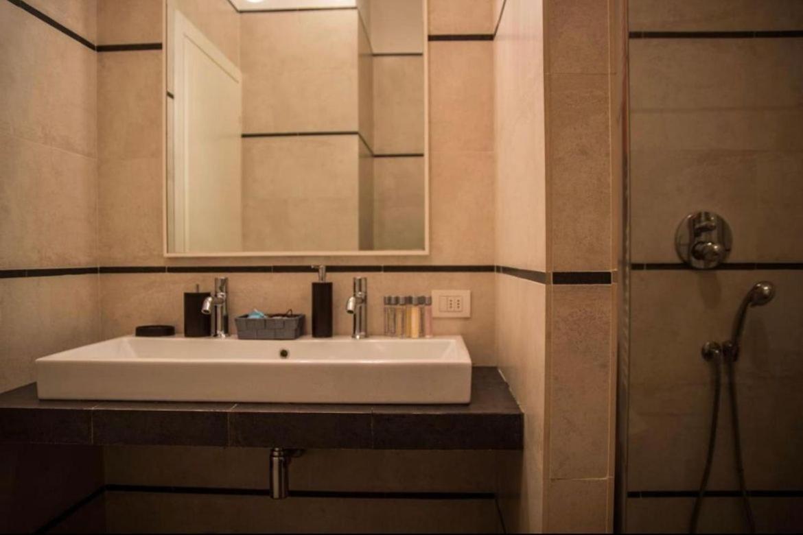 Piazza Italia Luxury Apartment 基安奇安诺泰尔梅 外观 照片